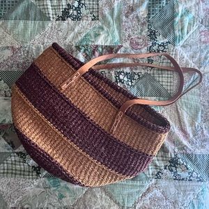 Vintage straw shoulder bag